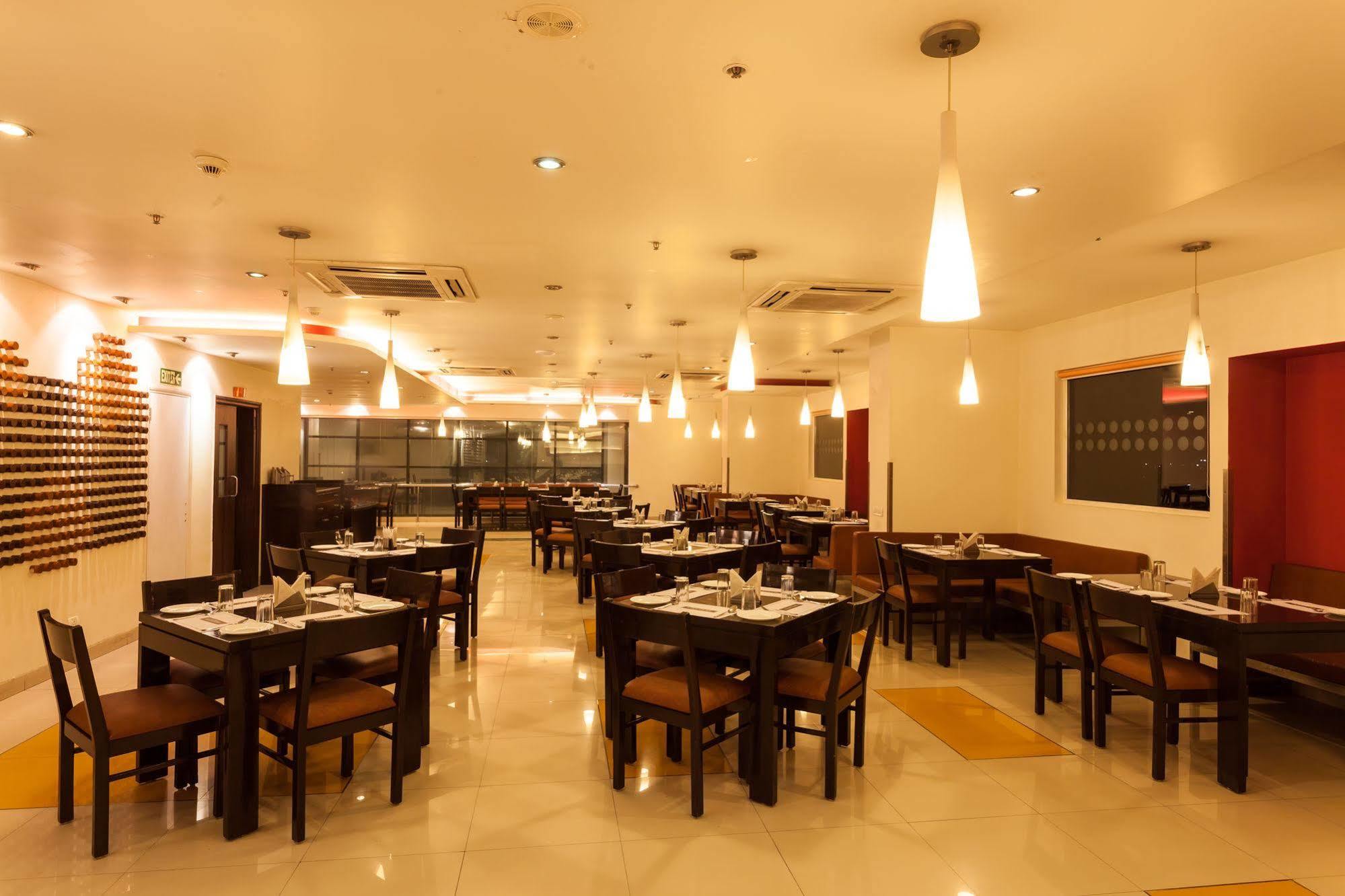 Indore Extérieur photo